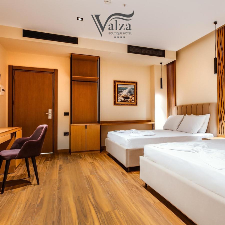 Valza Boutique Hotel Vlorë Exteriör bild